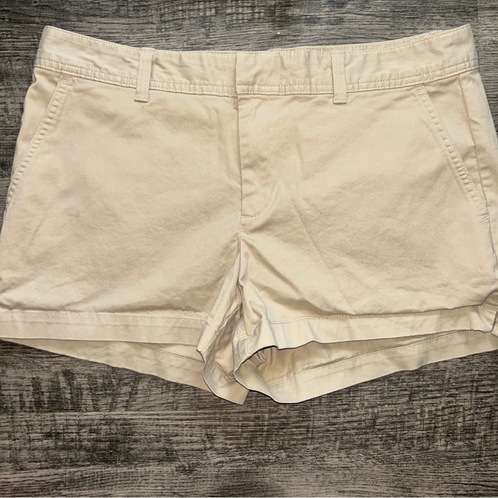 GAP Cream Cargo Shorts with Cuffed Hem